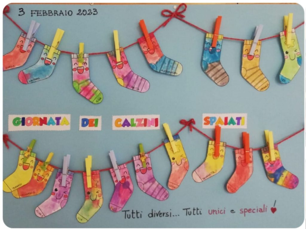 Giornata dei calzini spaiati – Infanzia “Arcobaleno” – IC Vincenzo Monti